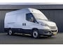 IVECO Daily 35S16V L2H2 | Automaat | Air-Pro Editie | Luchtvering | LED | Camera | Navi | PDC | 3.5T Trekgewicht | Oprijplaat | Cruise | Euro 6
