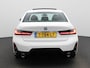 BMW 3-Serie 320e | M-SPORT | 18 INCH | SCHUIF-KANTELDAK |