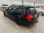 BMW 3-Serie Touring 318i / NETTE AUTO / NAP / RIJDT SCHAKELT GOED