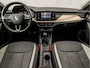 Skoda Scala 1.0 TSI Sportline (APPLE CARPLAY, CLIMATE, STOELVERWARMING, SPORTSTOELEN, KEYLESS, CRUISE, GETINT GLAS, LED KOPLAMPEN, NIEUWE APK, NIEUWSTAAT)