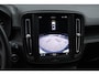 Volvo XC40 B3 Automaat Essential | Elektrische Trekhaak | Parkeersensoren V & A | Parkeercamera | All-season Banden | 18'' Lichtmetalen velgen | Google infotainment | Applecarplay/Android auto | Dealeronderhouden