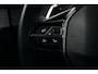 Peugeot 208 1.2 Hybrid 110 e-DCS6 Allure Camera | Navigatie | Carplay | Leder/Stof | Digitaal Dashboard | 16" Lichtmetaal | Climate | Cruise| Apple Carplay/Android Auto|telefoonintegratie premium | Camera | Cruise control