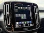 Volvo XC40 T2 Business Pro | ACC | Parkeersensoren voor & achter + Camera | Keyless Entry | DAB Radio