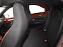 Toyota Aygo X 1.0 VVT-i S-CVT Bi-Tone | Stoelverwarming | Camera