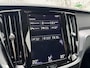 Volvo V60 2.0 B3 Momentum Advantage | Cruise Control | Navigatie | Apple CarPlay & Android Auto | Parkeersensoren achter |
