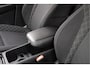 Skoda Karoq 1.0 TSI 115pk Ambition Trekhaak/ Navigatie/ Cruise control/ Carplay/ Camera/ Armsteun