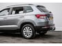 Skoda Karoq 1.0 TSI 115pk Ambition Trekhaak/ Navigatie/ Cruise control/ Carplay/ Camera/ Armsteun