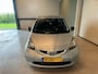 Toyota Aygo 1.0-12V 5-DEURS COMFORT-uitv/AIRCONDITIONING/BLUETOOTH/INFOTAINMENT/NAP/APK 01/05/2026/ZEER ZUINIG IN VERBRUIK