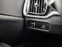 Volvo V60 2.0 B3 Sport 177Pk Automaat (APPLE CARPLAY, GROOT NAVI, CAMERA, TREKHAAK, GETINT GLAS, SPORTSTOELEN, ADAPTIVE CRUISE, PARKEERSENSOREN, NIEUWE APK, NIEUWSTAAT)
