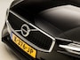 Volvo V60 2.0 B3 Sport 177Pk Automaat (APPLE CARPLAY, GROOT NAVI, CAMERA, TREKHAAK, GETINT GLAS, SPORTSTOELEN, ADAPTIVE CRUISE, PARKEERSENSOREN, NIEUWE APK, NIEUWSTAAT)