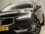 Volvo V60 2.0 B3 Sport 177Pk Automaat (APPLE CARPLAY, GROOT NAVI, CAMERA, TREKHAAK, GETINT GLAS, SPORTSTOELEN, ADAPTIVE CRUISE, PARKEERSENSOREN, NIEUWE APK, NIEUWSTAAT)
