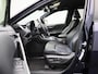 Toyota RAV4 2.5 Hybrid AWD Bi-Tone | LEDEREN BEKLEDING | ACHTERUITRIJCAMERA | STUUR- EN STOELVERWARMING | PARKEERSENSOREN | TREKHAAK |