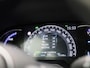 Toyota RAV4 2.5 Hybrid AWD Bi-Tone | LEDEREN BEKLEDING | ACHTERUITRIJCAMERA | STUUR- EN STOELVERWARMING | PARKEERSENSOREN | TREKHAAK |