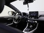 Toyota RAV4 2.5 Hybrid AWD Bi-Tone | LEDEREN BEKLEDING | ACHTERUITRIJCAMERA | STUUR- EN STOELVERWARMING | PARKEERSENSOREN | TREKHAAK |
