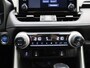 Toyota RAV4 2.5 Hybrid AWD Bi-Tone | LEDEREN BEKLEDING | ACHTERUITRIJCAMERA | STUUR- EN STOELVERWARMING | PARKEERSENSOREN | TREKHAAK |