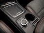 Mercedes-Benz A-klasse 180 AMG Sport Automaat (GROOT NAVI, LEDER/ALCANTARA, DIAMOND GRILL, STOELVERWARMING, SPORTSTOELEN, PARKEERSENSOREN, NIEUWE APK, NIEUWSTAAT)