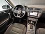 Volkswagen Tiguan 2.0 TSI 4Motion Highline R-LINE|220PK|PANO|TREKHAAK|LED|HUD|KEYLESS|ACC|STOELMASSAGE|STOELVERWARMING|CARPLAY|