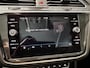 Volkswagen Tiguan 2.0 TSI 4Motion Highline R-LINE|220PK|PANO|TREKHAAK|LED|HUD|KEYLESS|ACC|STOELMASSAGE|STOELVERWARMING|CARPLAY|