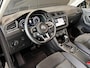 Volkswagen Tiguan 2.0 TSI 4Motion Highline R-LINE|220PK|PANO|TREKHAAK|LED|HUD|KEYLESS|ACC|STOELMASSAGE|STOELVERWARMING|CARPLAY|