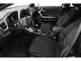 Kia Ceed Sportswagon 1.0 T-GDi Prestige | Navigatie | Apple Carplay / Android Auto | Climate Control | Cruise Control | Camera | Dab | Lichtmetalen Velgen | Lane Assist | Privacy Glass |