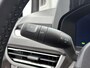 Volkswagen e-Transporter L2H1 Life 64 kWh 136PK | Dubbele Cabine | Automaat | Achteruitrijcamera | Parkeernsensoren Voor + Achter | Cruise Control | Lane Assist | Multifunctioneel Stuurwiel | Airco | Apple/Android Carplay | Stoelverwarming | Voorruit Verwarming | Elektrisch Verstelbare Spiegels |