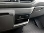 Volkswagen e-Transporter L2H1 Life 64 kWh 136PK | Dubbele Cabine | Automaat | Achteruitrijcamera | Parkeernsensoren Voor + Achter | Cruise Control | Lane Assist | Multifunctioneel Stuurwiel | Airco | Apple/Android Carplay | Stoelverwarming | Voorruit Verwarming | Elektrisch Verstelbare Spiegels |