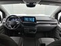 Volkswagen e-Transporter L2H1 Life 64 kWh 136PK | Dubbele Cabine | Automaat | Achteruitrijcamera | Parkeernsensoren Voor + Achter | Cruise Control | Lane Assist | Multifunctioneel Stuurwiel | Airco | Apple/Android Carplay | Stoelverwarming | Voorruit Verwarming | Elektrisch Verstelbare Spiegels |