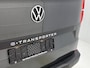 Volkswagen e-Transporter L2H1 Life 64 kWh 136PK | Automaat | Achteruitrijcamera | Parkeernsensoren Voor + Achter | Cruise Control | Lane Assist | Multifunctioneel Stuurwiel | Airco | Apple/Android Carplay | Stoelverwarming | Voorruit Verwarming | Elektrisch Verstelbare Spiegels |