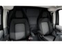 Volkswagen e-Transporter L2H1 Life 64 kWh 136PK | €9.000EX PREMIE | Airco | Radiosysteem 13" met draadloos App-Connect | Multifunctioneel stuurwiel | Parkeersensoren vóór en achter | Cruise Control | Stoelverwarming |