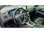 Volvo V70 2.0 T4 Polar+ 2e Eigenaar 100% Dealer onderhouden Leer Xenon Opendak Trekhaak