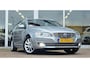 Volvo V70 2.0 T4 Polar+ 2e Eigenaar 100% Dealer onderhouden Leer Xenon Opendak Trekhaak