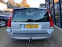 Volvo V70 2.4 Momentum LEER / SUNROOF / PDC / TREKHAAK