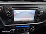 Toyota Auris 1.8 Hybrid Lease Pro 2e eigenaar dealer onderhouden panorama dak stoelverwarming achteruit camera navigatie parkeer
