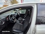 Toyota Auris 1.8 Hybrid Lease Pro 2e eigenaar dealer onderhouden panorama dak stoelverwarming achteruit camera navigatie parkeer