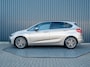 BMW 2-Serie Active Tourer 218i Business Edition Plus | Panodak | Head Up | Trekhaak | Camera | Prijs Rijklaar!!
