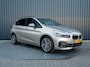 BMW 2-Serie Active Tourer 218i Business Edition Plus | Panodak | Head Up | Trekhaak | Camera | Prijs Rijklaar!!