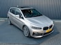 BMW 2-Serie Active Tourer 218i Business Edition Plus | Panodak | Head Up | Trekhaak | Camera | Prijs Rijklaar!!