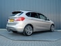BMW 2-Serie Active Tourer 218i Business Edition Plus | Panodak | Head Up | Trekhaak | Camera | Prijs Rijklaar!!