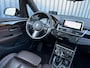 BMW 2-Serie Active Tourer 218i Business Edition Plus | Panodak | Head Up | Trekhaak | Camera | Prijs Rijklaar!!