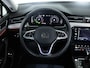 Volkswagen Passat Variant GTE Business 1.4 TSI PHEV 218pk | Wegklapbare trekhaak | Dynamic Chassis | Elektr. kofferbak | Stoel + stuurverwarming | Side Assist |