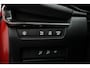 Mazda 3 2.0 SkyActiv-G Luxury met all-weather banden : dealer onderhouden