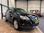 Volkswagen Tiguan 1.4 TSI Sport&amp;Style 4-Motion / LEDER / CLIMA / NAVI /