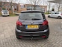 Kia Venga 1.6 CVVT ExecutiveLine | Navi | Trekhaak | 103.113 km Dealeronderhouden