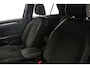 Volkswagen T-Roc R-Line Edition 1.5 TSI 150pk DSG Automaat Trekhaak, Adaptive cruise control, Navigatie, Achteruitrijcamera, Stoelverwarming, LED koplampen, Parkeersensoren