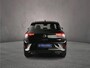 Volkswagen T-Roc R-Line Edition 1.5 TSI 150pk DSG Automaat Trekhaak, Adaptive crusie control, Achteruitrijcamera, LED koplampen, Navigatie, Stoelverwarming, Parkeersensoren