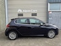 Peugeot 208 1.2 PureTech Allure Eerste eigenaar / NAVI / PDC / AC / Cruise controle