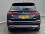 Mitsubishi Outlander 2.4 PHEV Instyle 4WD S-AWC Automaat / Fabrieksgarantie tot 04-2033** / Leder / NL auto / Stoelventilatie / Stuur-, stoel- en achterbankverwarming / Navigatie / Elektrische stoelen en klep / HUD / Cam 360° / ChadeMo snelladen / 20" LM wielen /