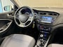 Hyundai i20 1.2 HP i-Motion Premium NAVIGATIE CARPLAY AIRCO BLACK EDITION