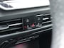 Volkswagen Golf 1.5 eTSI 150pk R-Line | Panoramadak | Achteruitrijcamera | Stoel- en stuurverwarming |