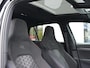 Volkswagen Golf 1.5 eTSI 150pk R-Line | Panoramadak | Achteruitrijcamera | Stoel- en stuurverwarming |